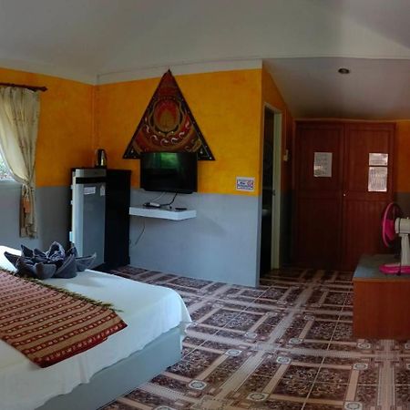 Ban Elephant Blanc Bungalow Kata Plajı Dış mekan fotoğraf