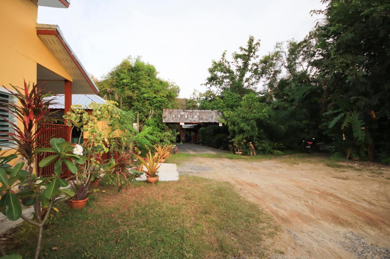 Ban Elephant Blanc Bungalow Kata Plajı Dış mekan fotoğraf