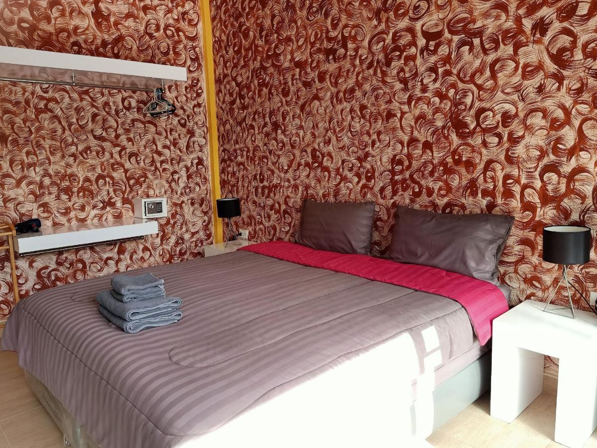 Ban Elephant Blanc Bungalow Kata Plajı Dış mekan fotoğraf