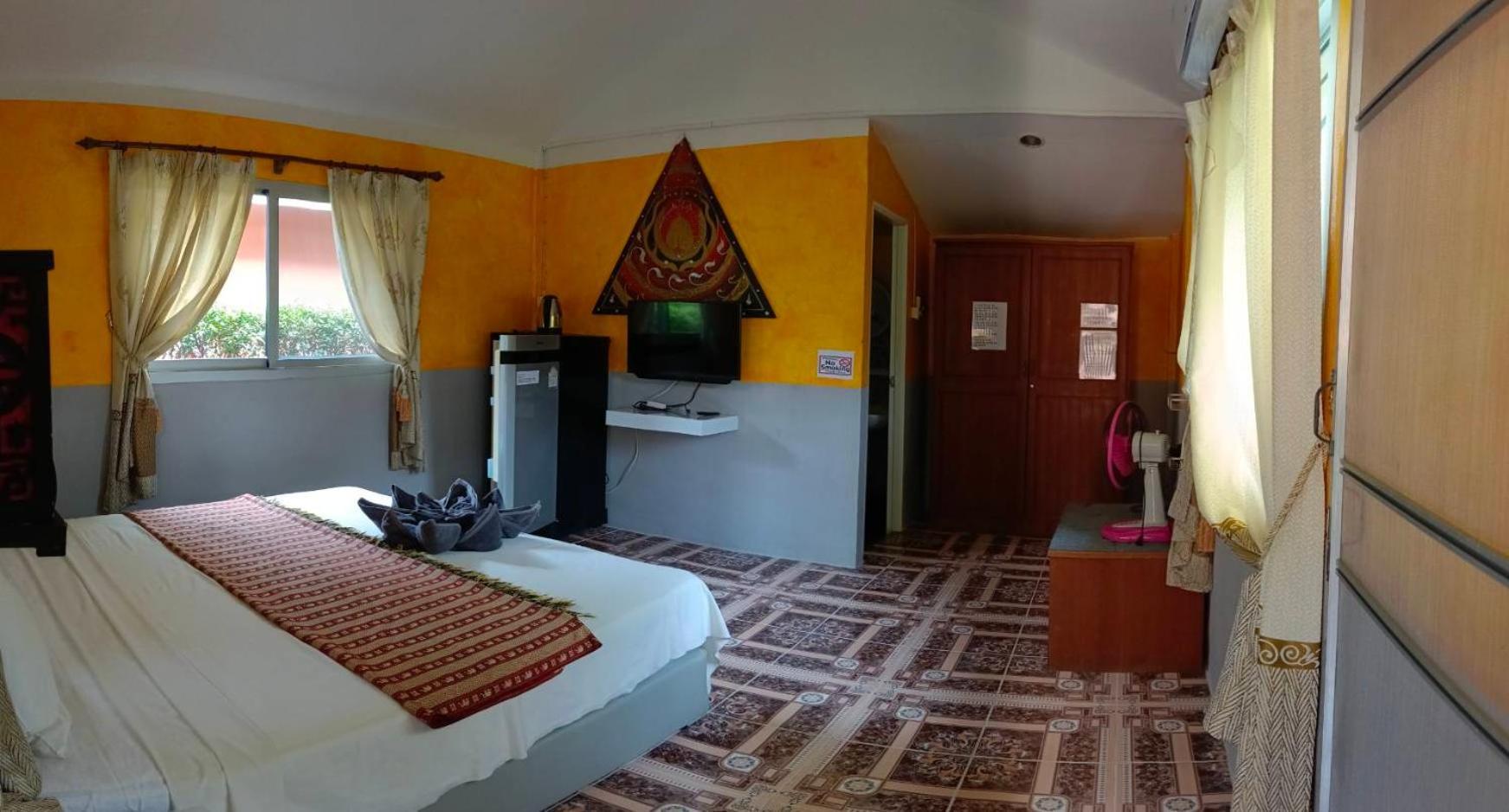 Ban Elephant Blanc Bungalow Kata Plajı Dış mekan fotoğraf